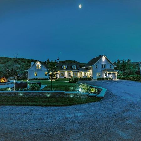 Auberge Sous L'Edredon B&B Saint-Sauveur Exterior photo